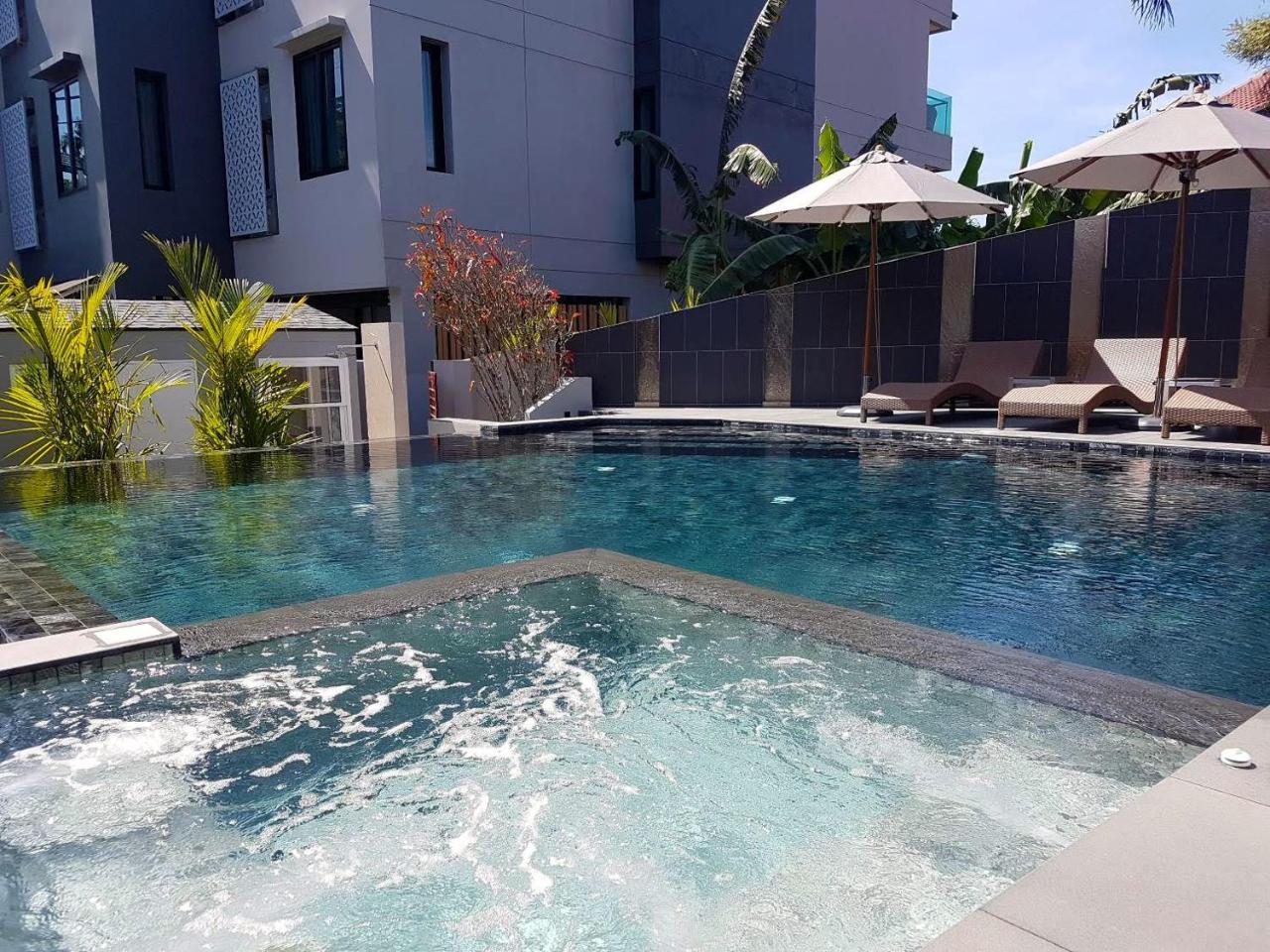 Ferienwohnung Searocco Phuket Patong Exterior foto